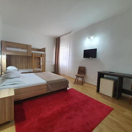 Hotel Mures Topliţa Buitenkant foto