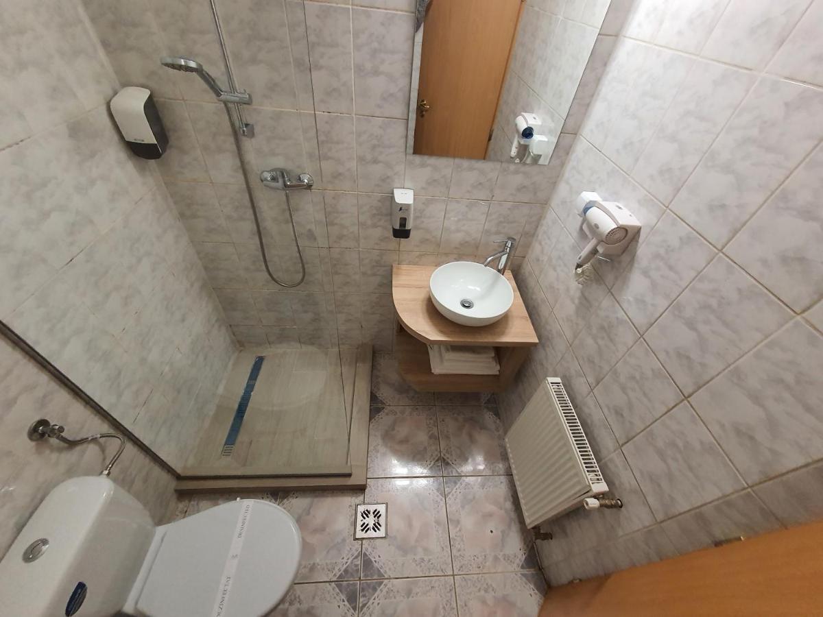Hotel Mures Topliţa Buitenkant foto