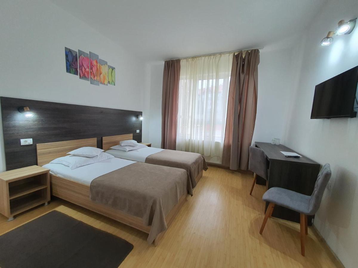 Hotel Mures Topliţa Buitenkant foto